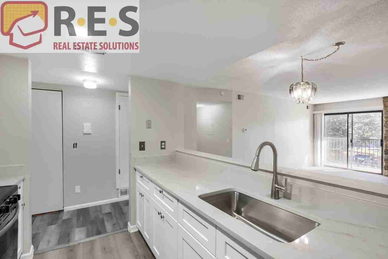 471 S Kalispell Way #206 - Photo 4 of 17