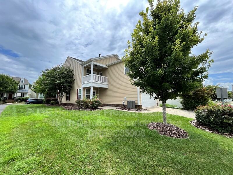 10330 Royal Winchester Dr - Photo 5 of 15