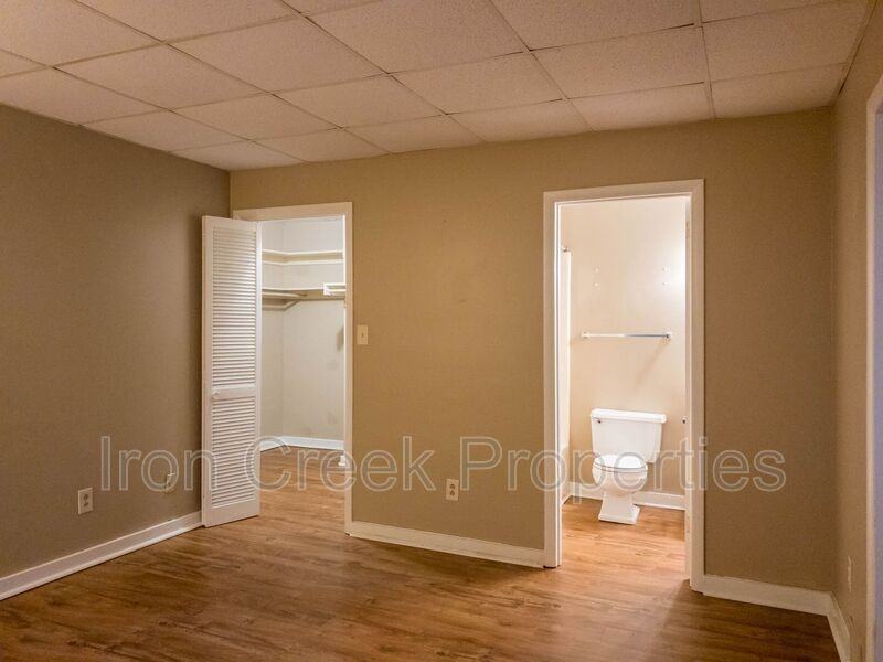 188 Edgewood Rd - Photo 6 of 11
