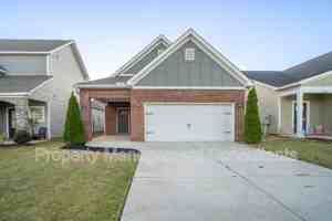 featured image of 1033 Highgrove Hts Nw