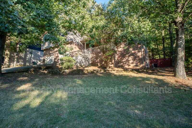 2624 Excalibur Dr Se - Photo 2 of 27