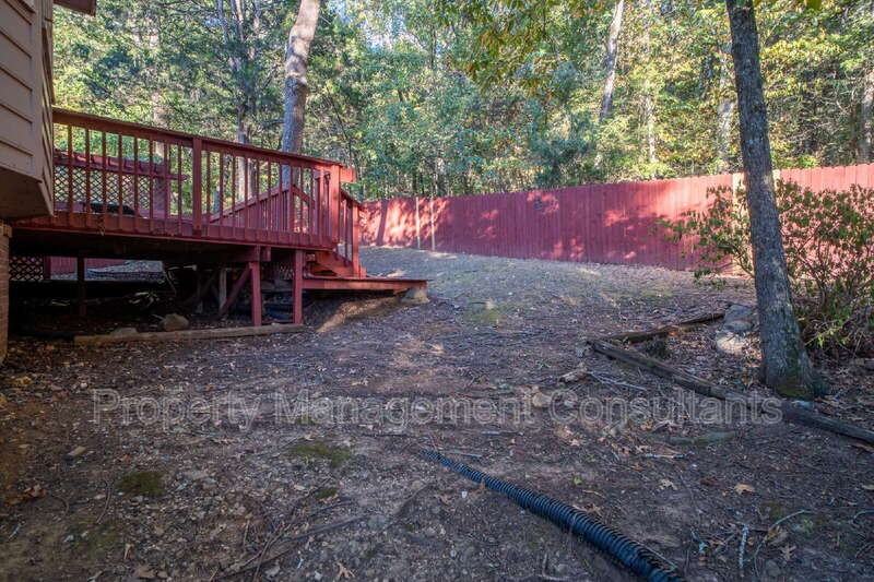2624 Excalibur Dr Se - Photo 4 of 27