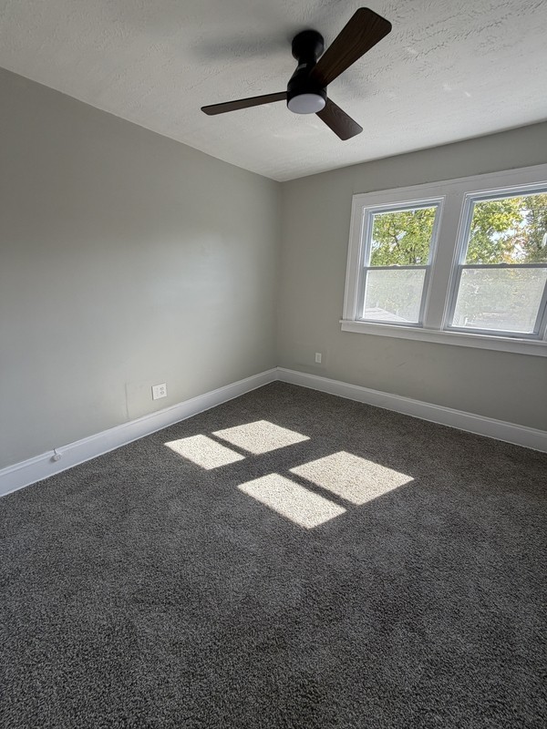 14209 Glendale Ave - Photo 7 of 9