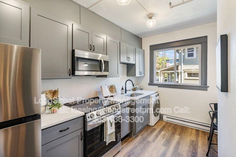 804 Se Cesar Estrada Chavez Blvd #23 - Photo 4 of 36
