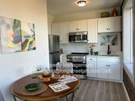 708 N Killingsworth St #7 - Photo 1 of 1