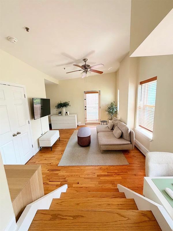 440 Jersey Ave #302 - Photo 5 of 10