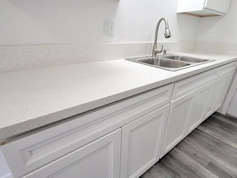 1060 E Washington Ave #3 - Photo 5 of 15