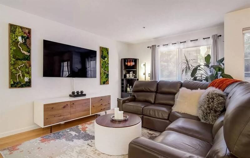 1021 San Luis Cir #613 - Photo 2 of 10