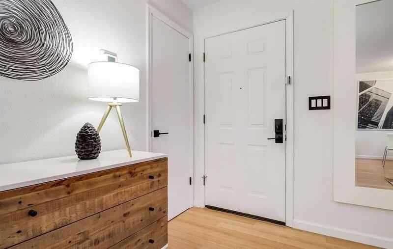 1021 San Luis Cir #613 - Photo 3 of 10