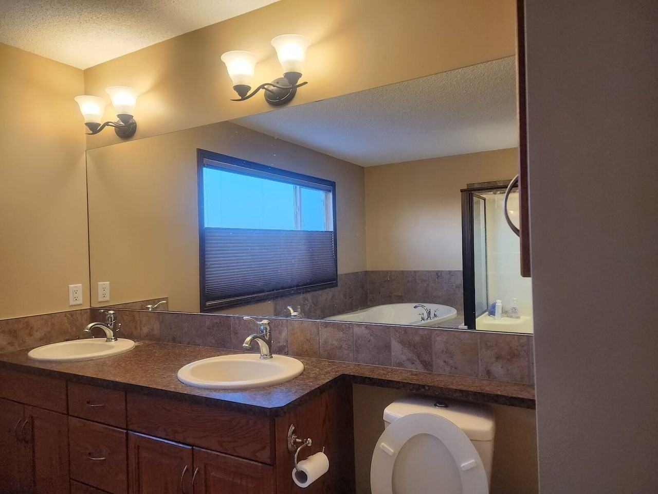 262 Ridge View Green - Photo 3 of 36