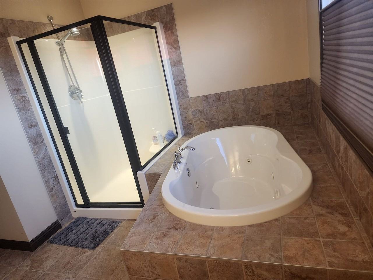 262 Ridge View Green - Photo 5 of 36