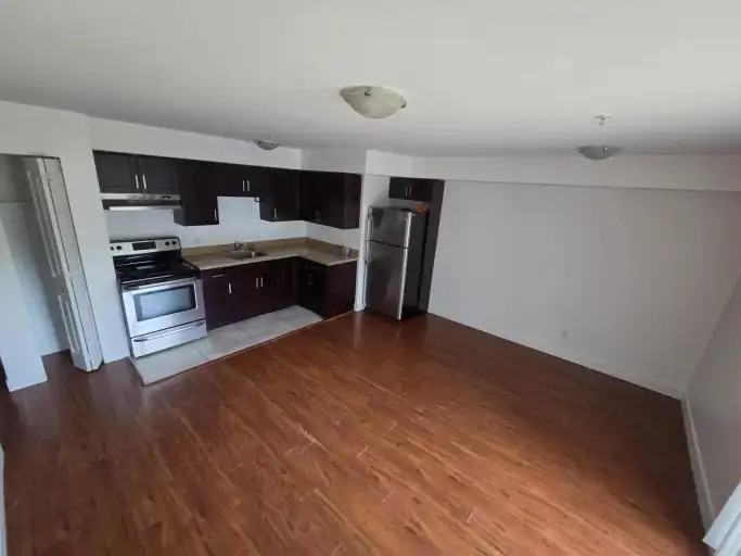 2131 Pandora St #210 - Photo 2 of 12