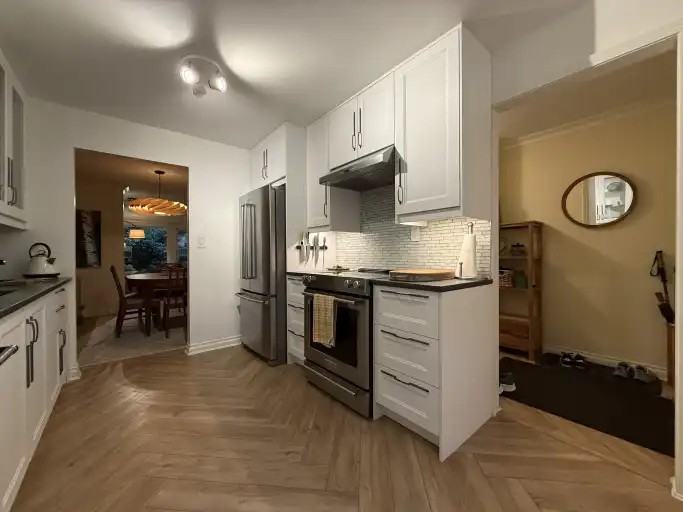 4885 53 St #108 - Photo 6 of 19