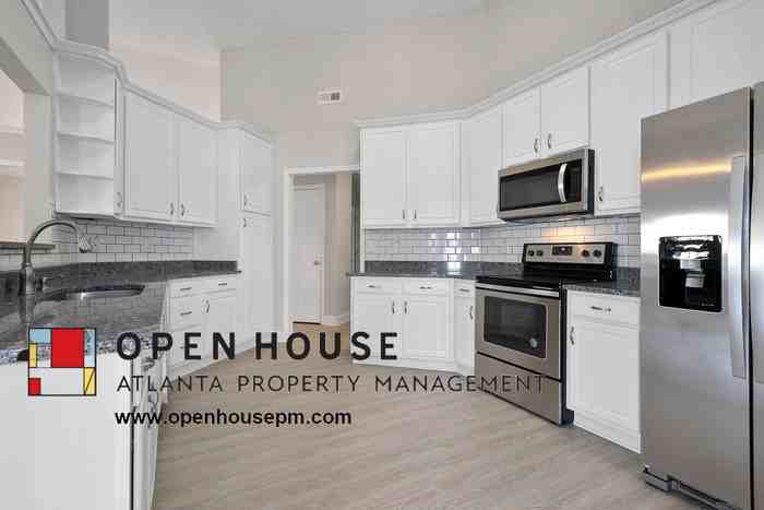 3998 Duncan Ives Dr - Photo 3 of 13