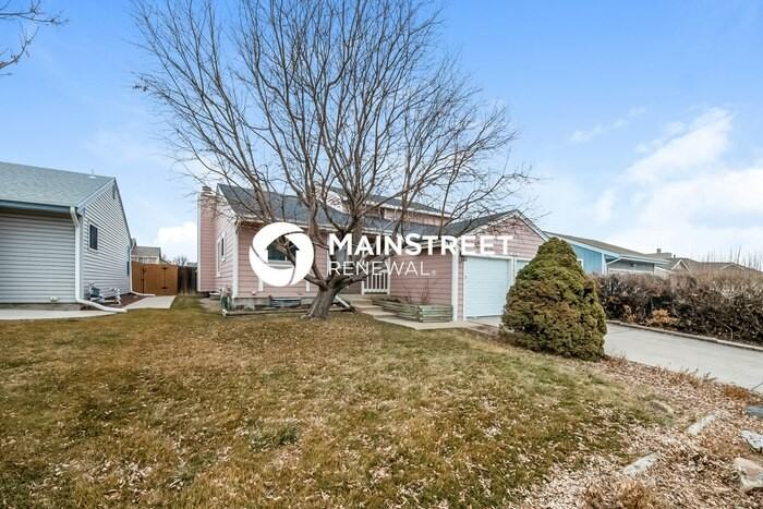 4329 E 127th Way - Photo 5 of 18