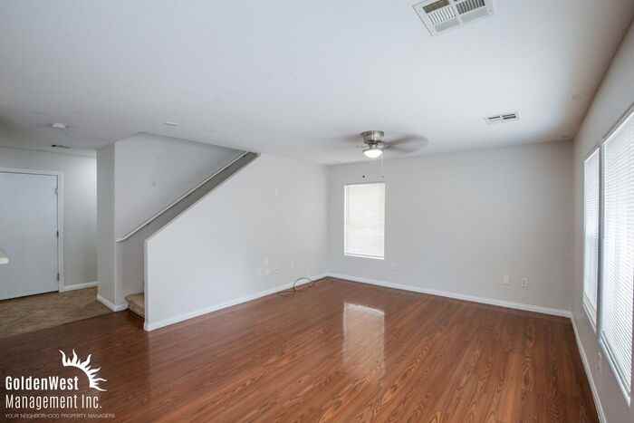 217 Snow Dome Ave - Photo 2 of 20