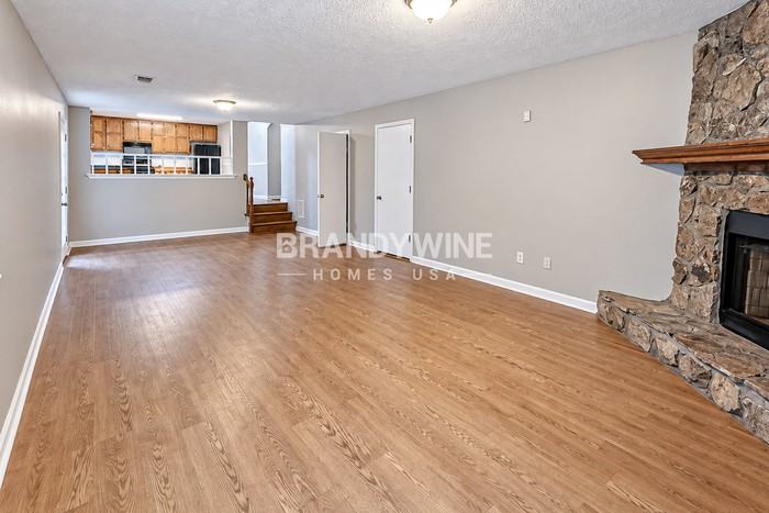 115 Bennington Dr - Photo 5 of 28