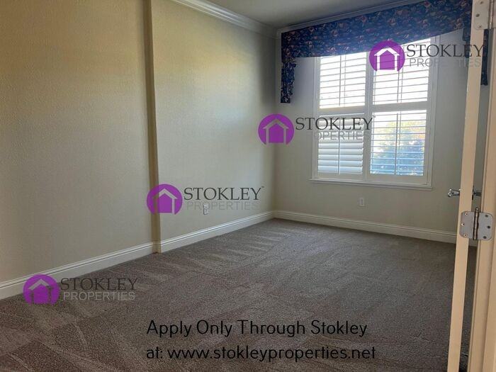 79 Bottlebrush Ct - Photo 7 of 49