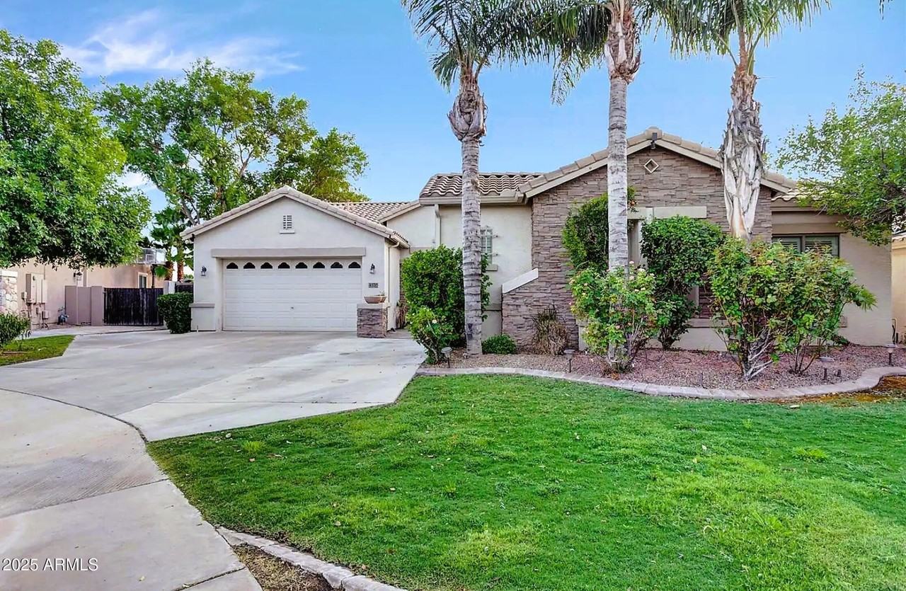 4320 S Fresno St - Photo 3 of 4