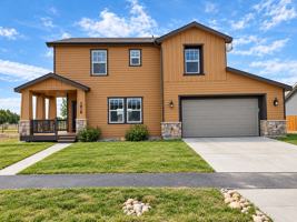 featured image of 1018 River Bend St #1