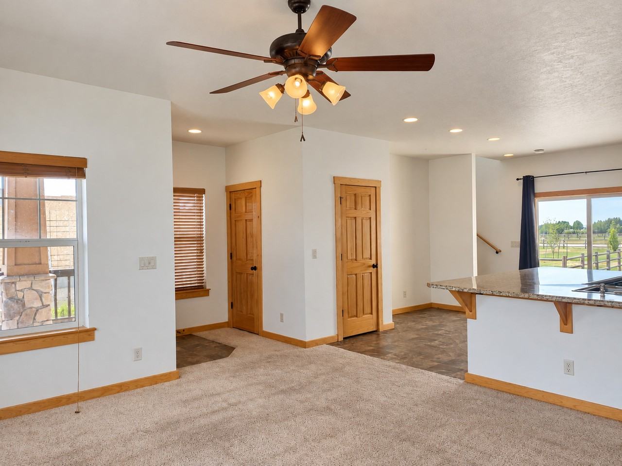 1018 River Bend St #1 - Photo 5 of 30