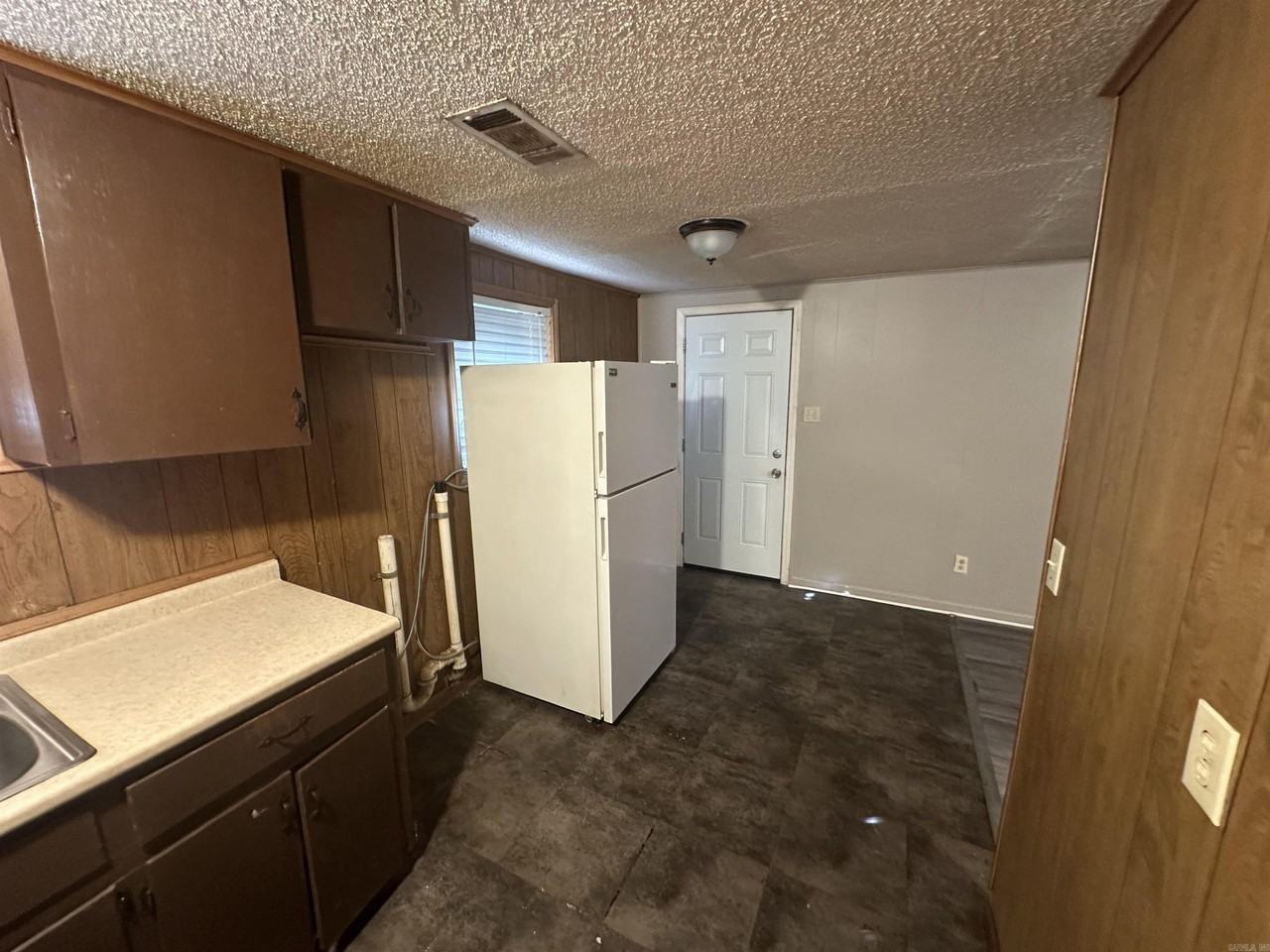 804 1/2 W 45th St #1-2 - Photo 6 of 12