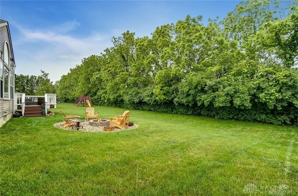 2926 April Ln - Photo 2 of 9