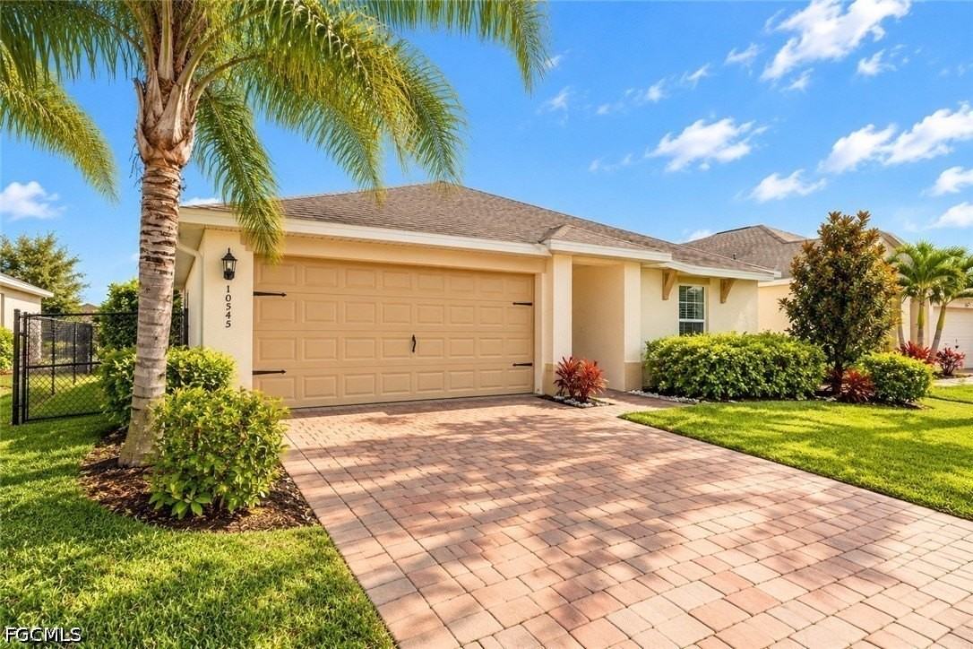 10545 Crossback Ln - Photo 2 of 50