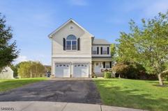 607 Patricia Cir - Photo 1 of 1