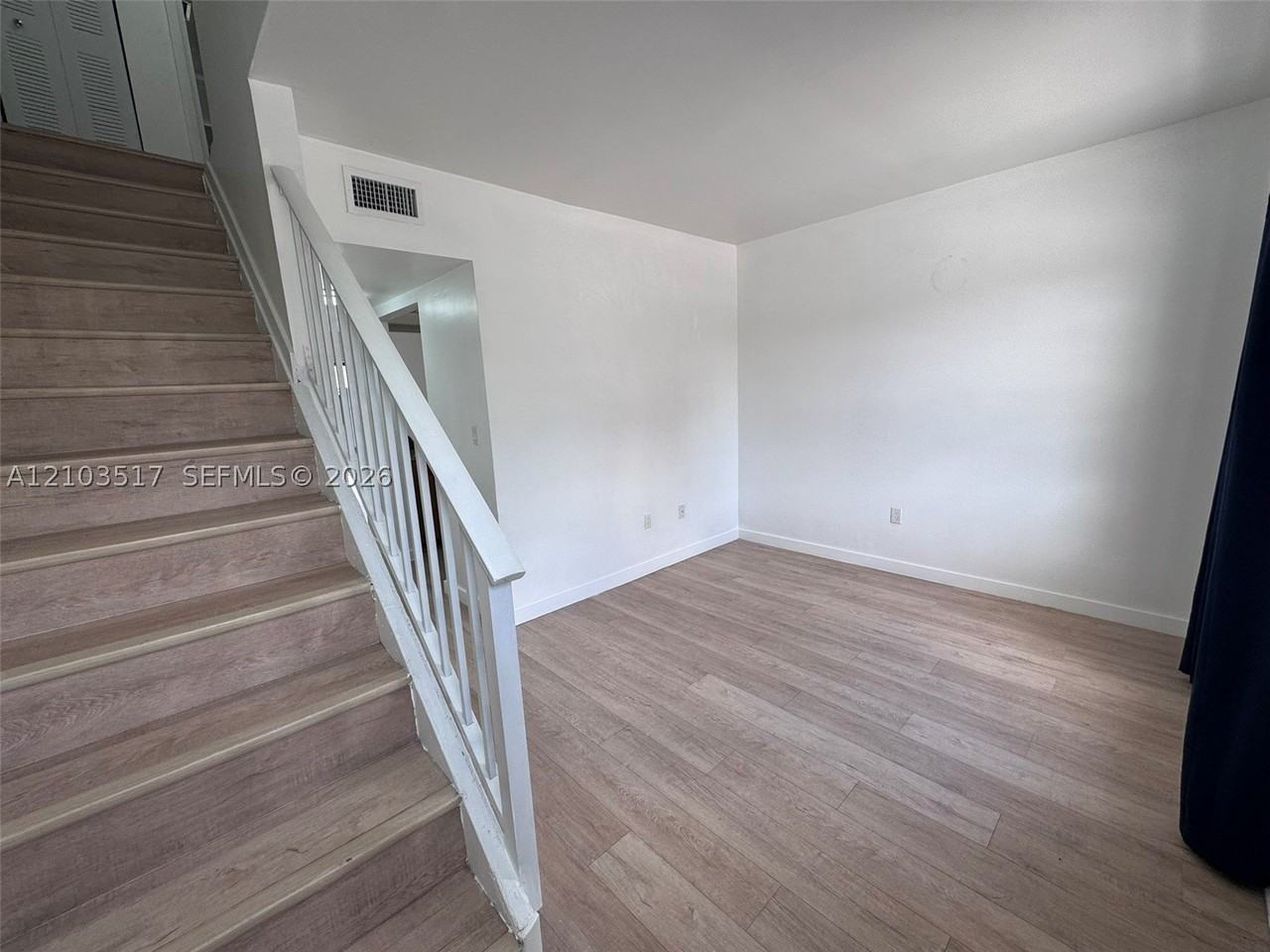 324 W 74th Pl #6 - Photo 7 of 18