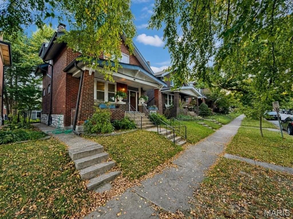 4912 Sutherland Ave - Photo 3 of 40