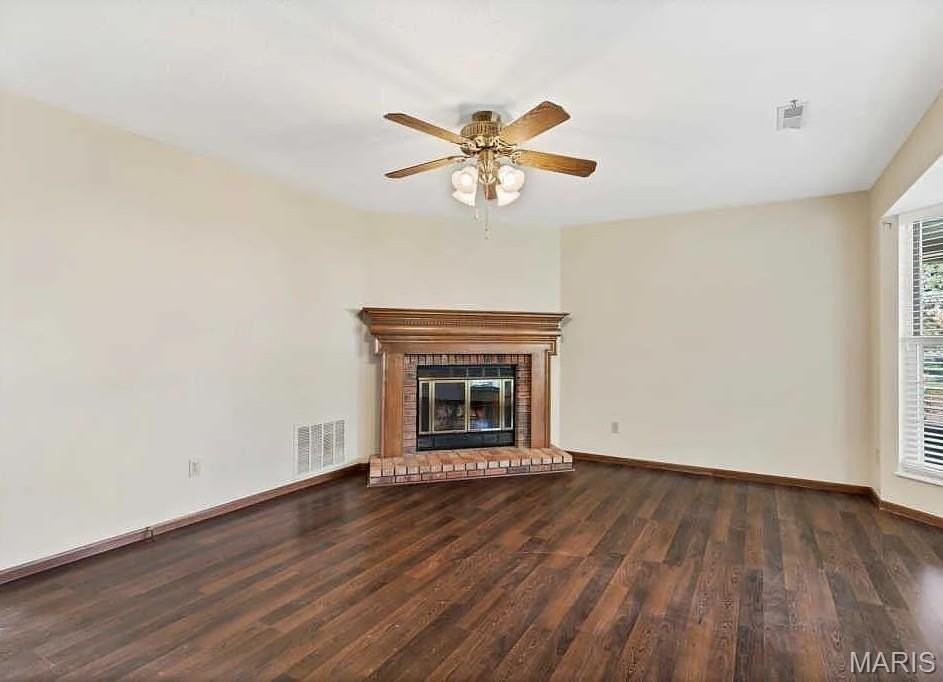 1241 Monaco Ln - Photo 3 of 19