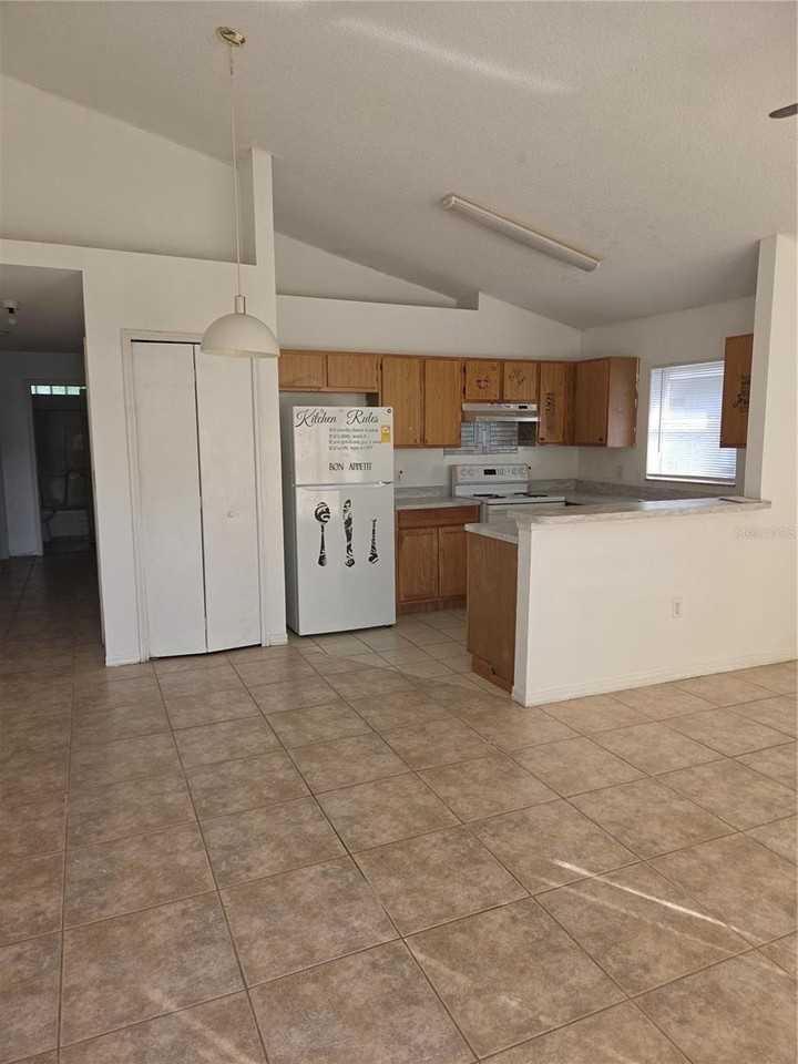 1159 Fremont Park Ave - Photo 2 of 19