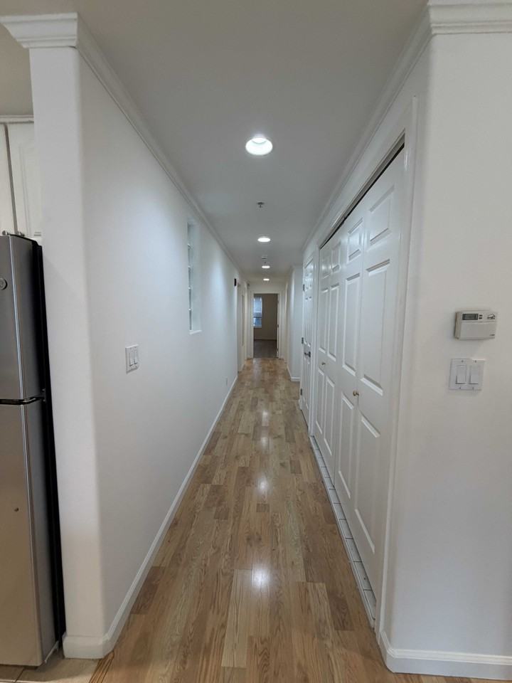 2383 Post St - Photo 4 of 12