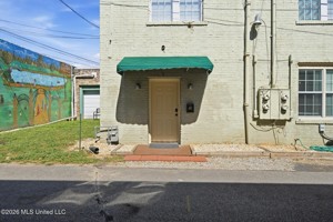 featured image of 404 Courthouse Sq Lot 1