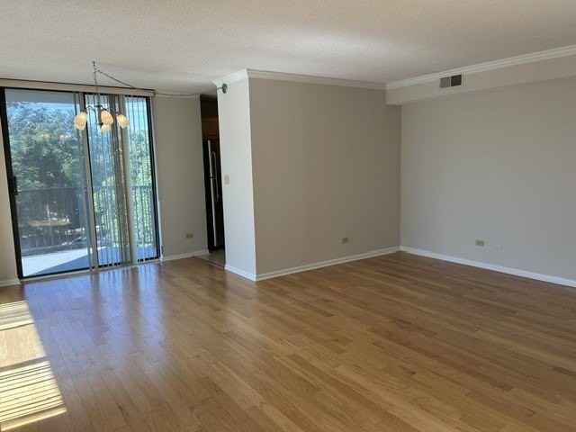 511 Aurora Ave #418 - Photo 4 of 17