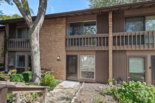 5910 Meadow Dr - Photo 1 of 1