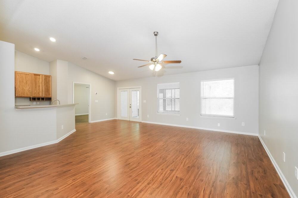 3896 Hideaway Ln - Photo 7 of 16