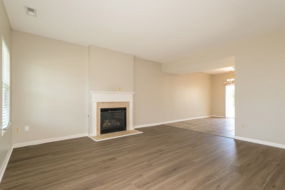 2006 Village Glen Dr - Photo 5 of 17