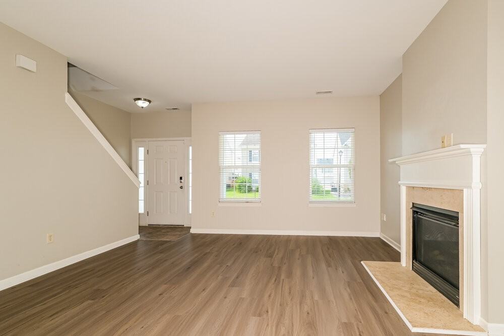 2006 Village Glen Dr - Photo 6 of 17