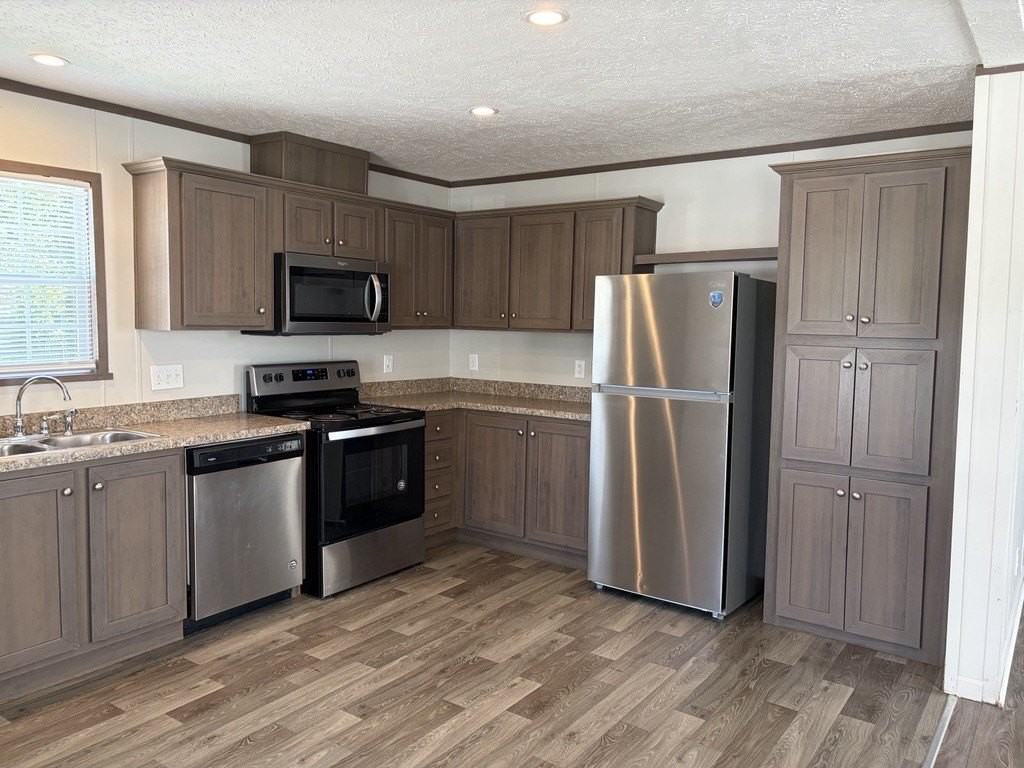 168 Cardinal Ln #168