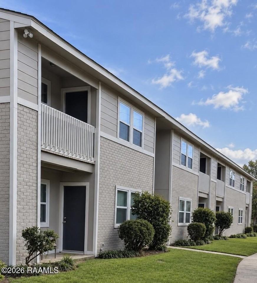 115 Sycamore Dr #147