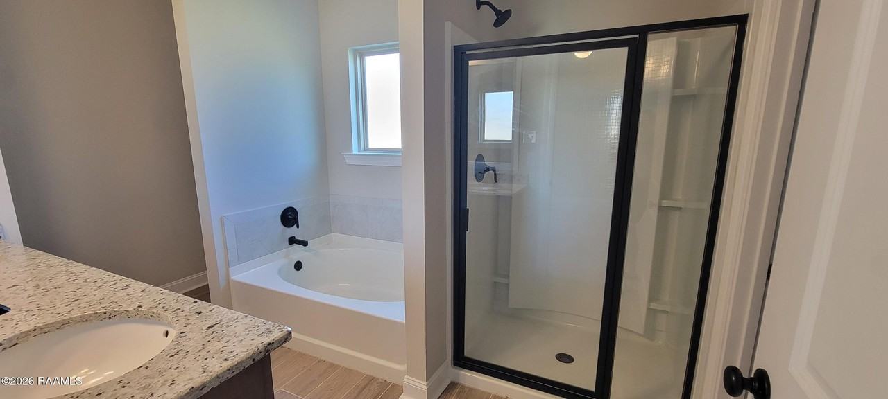 216 Wild Cherry Ln - Photo 6 of 10