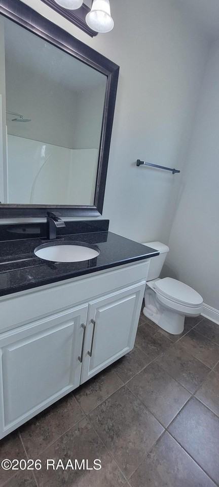 407 Claystone Rd - Photo 7 of 7