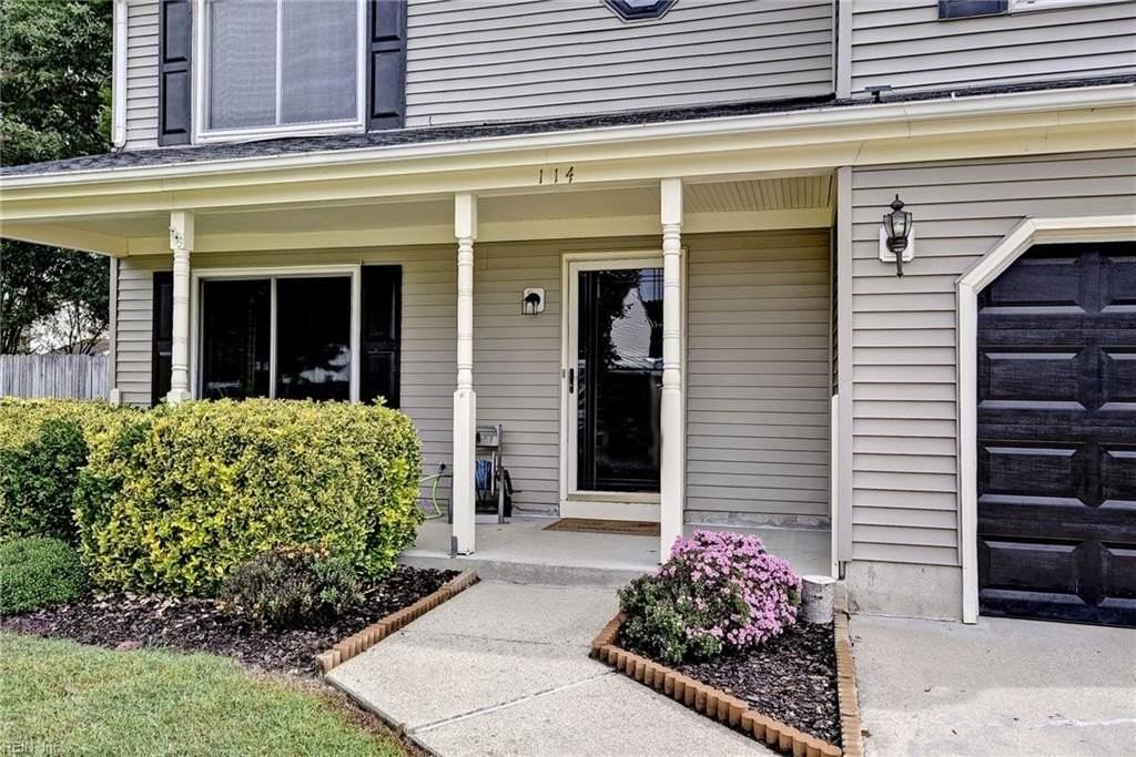 114 Sheffield Way - Photo 4 of 34