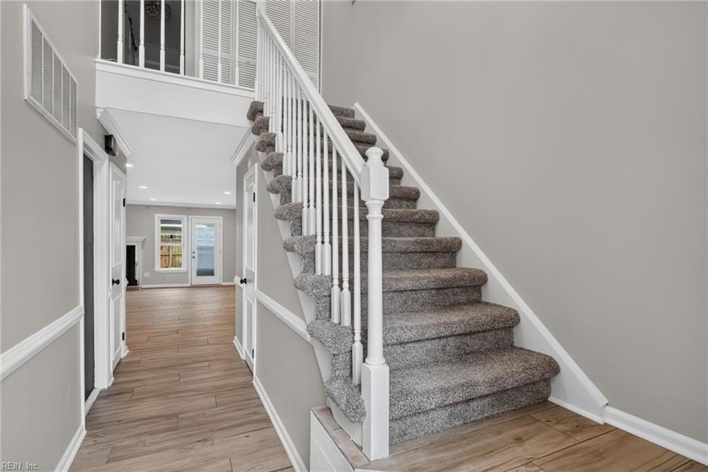 2469 Reagan Ave - Photo 2 of 21