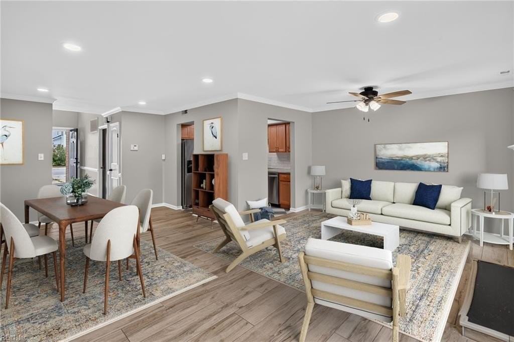 2469 Reagan Ave - Photo 3 of 21