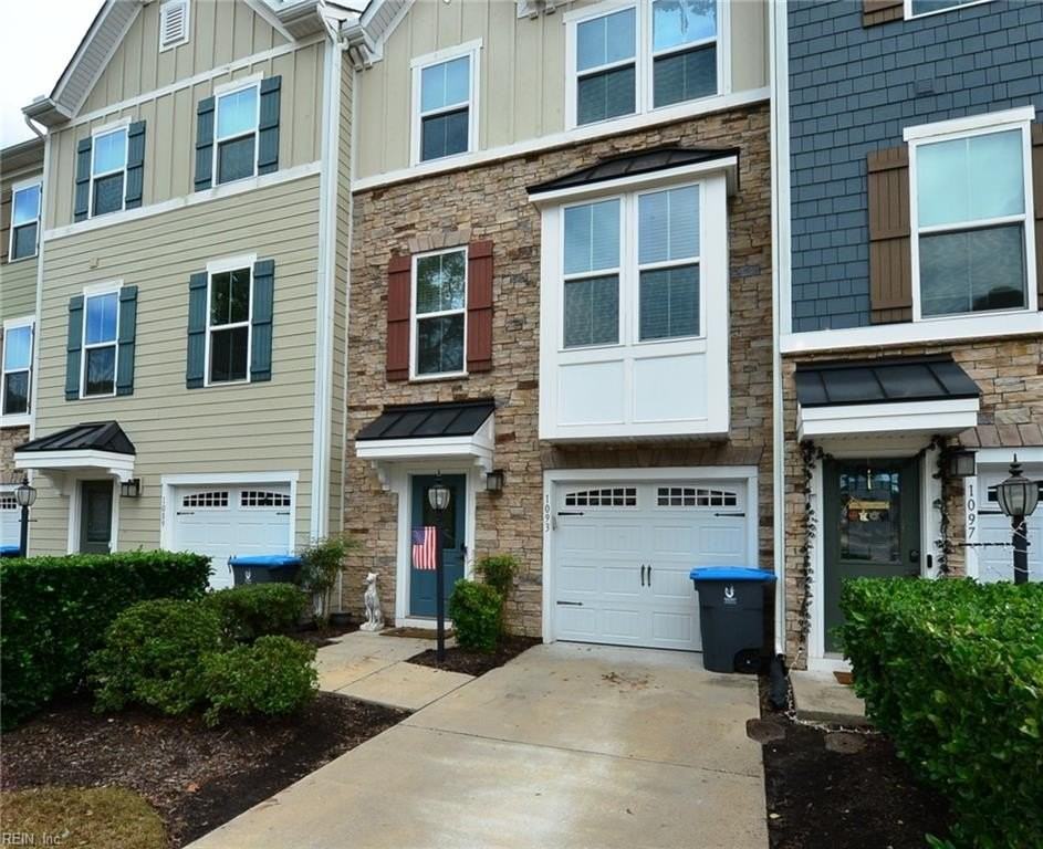 1093 Fleming Dr - Photo 2 of 24