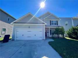 featured image of 4843 Norvella Ave
