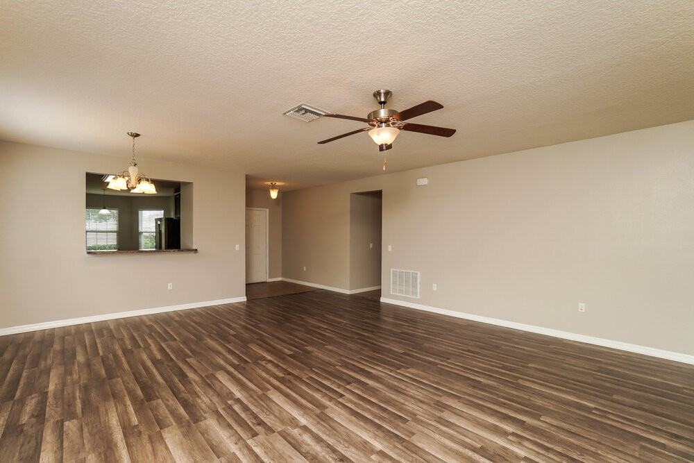 6918 Glenbrook Dr - Photo 4 of 16